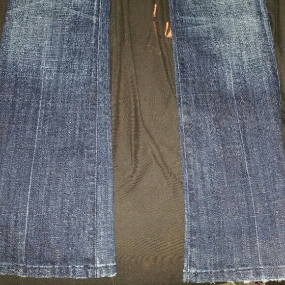 Jeans - Picture 2 of 4