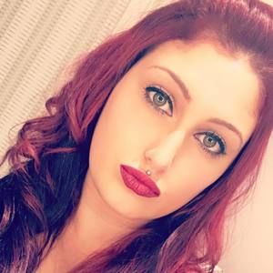 Meet your Posher, Marissa