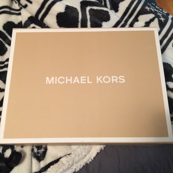 💥 Michael Kors Hamilton Traveler Bag 💥 - Picture 4 of 4