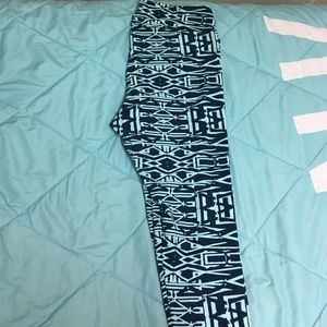 LuLaRoe TC Leggings