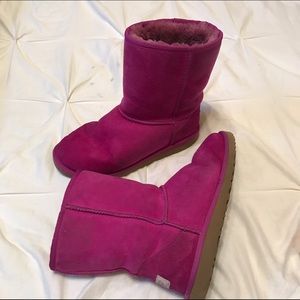 SALE Magenta Short Uggs