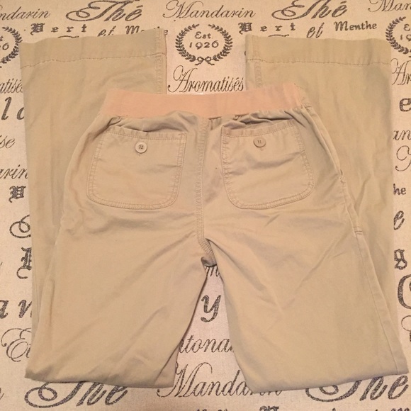 Motherhood Maternity Pants - 💋FINAL SALE💋Maternity khakis Motherhood Maternity Pants - 💋FINAL SALE💋Maternity khakis