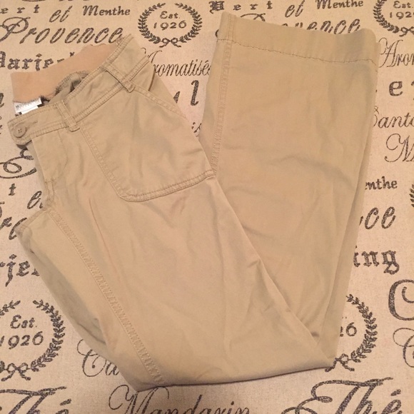 Motherhood Maternity Pants - 💋FINAL SALE💋Maternity khakis Motherhood Maternity Pants - 💋FINAL SALE💋Maternity khakis