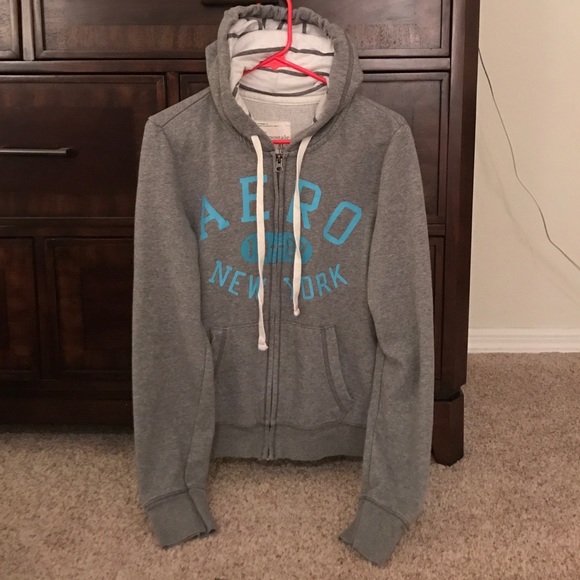 Aeropostale gray zip hoodie