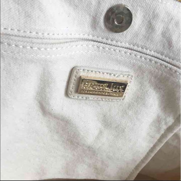 Canvas Tote with Sequin and Dreamcatcher - Picture 4 of 4