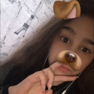 Meet your Posher, Lacy