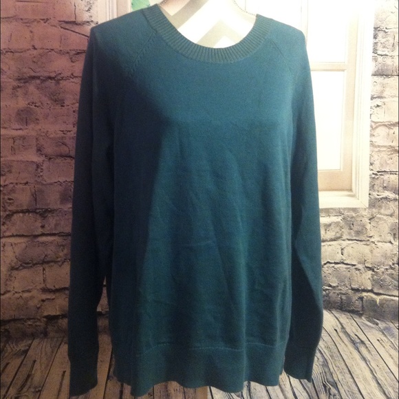 Cute Plum Run Open Neck Crew Sweater. - Picture 3 of 4