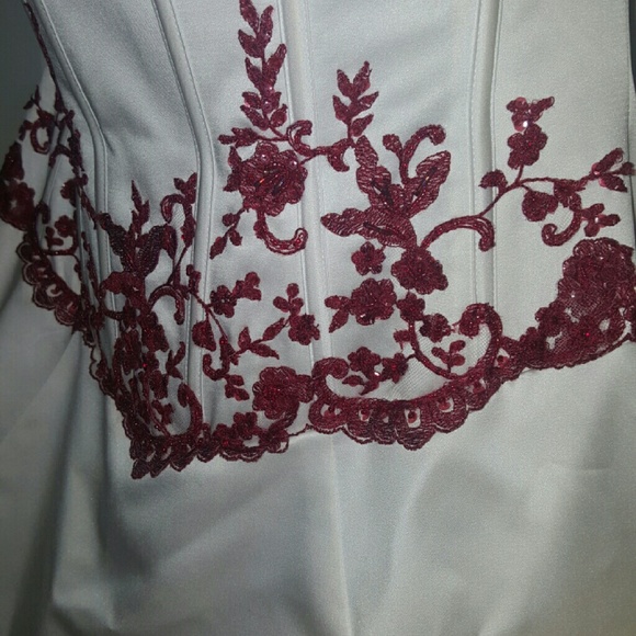 Wedding dress