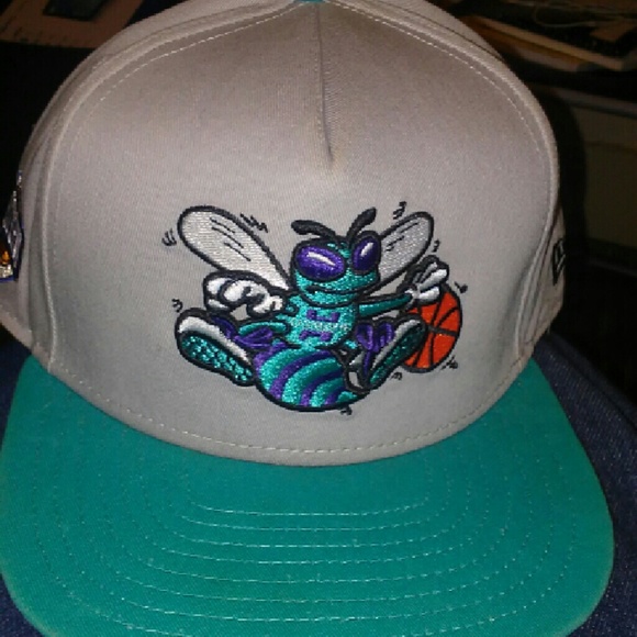 Hornet's Snapback Newera - Picture 1 of 1