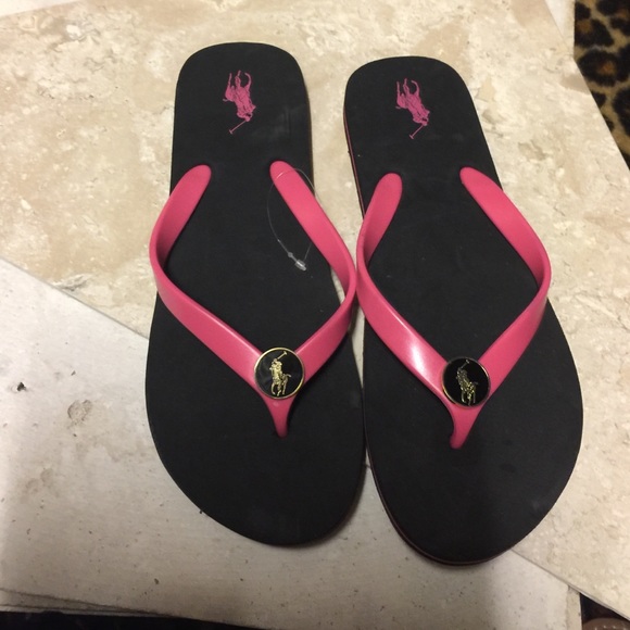 Polo flip flops
