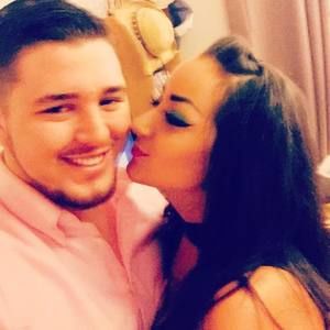 Meet your Posher, Bailey