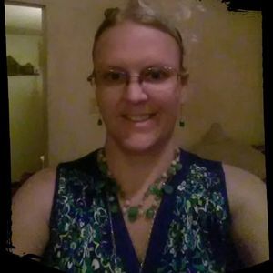 Meet your Posher, Sonia jae