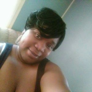 Meet your Posher, Ophelia