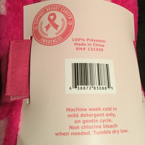 ❌SOLD❌Pink Breast Cancer Awareness Blanket - Picture 3 of 4
