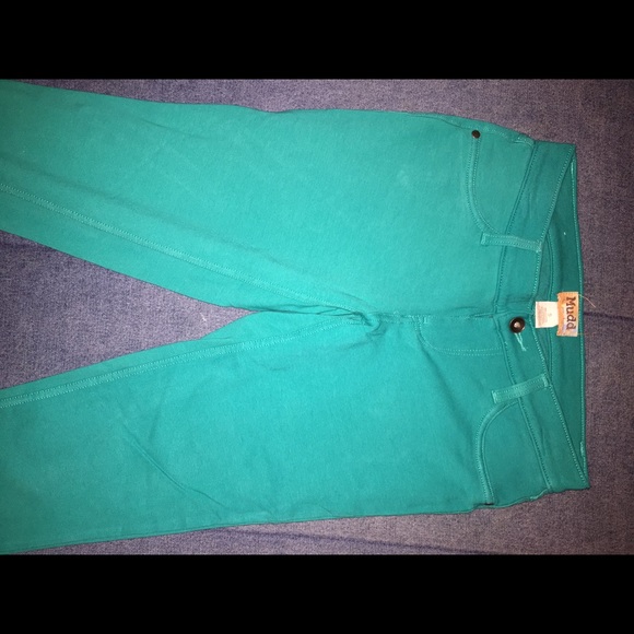 Ladies Jeggings! Super comfortable to wear!
