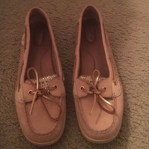 Sperry shoe