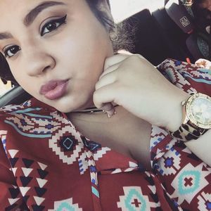 Meet your Posher, Crystal