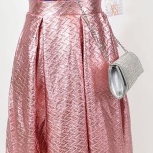 Beautiful Elegant LuLaRoe pink Madison skirt!