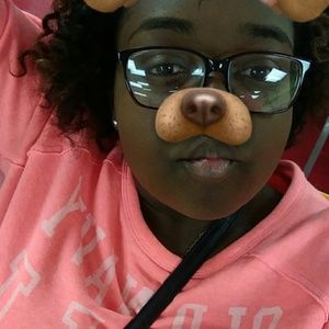 Meet your Posher, Haylee