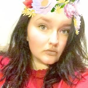 Meet your Posher, Tabitha