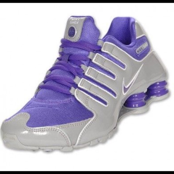 Women's Nike Shox