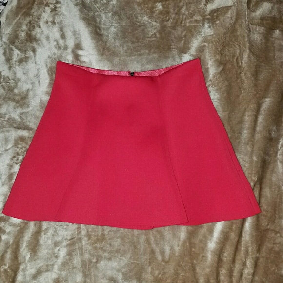 Guess skirt