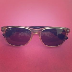 Ray ban wayfarer sunglasses