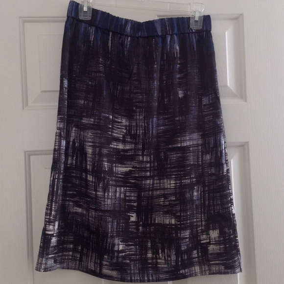 Chico's Silk blue and black skirt