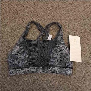 NWT energy bra *nulux 4