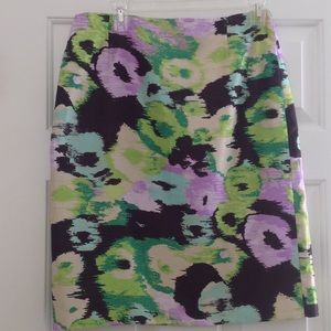 Perfect dark Floral silk skirt