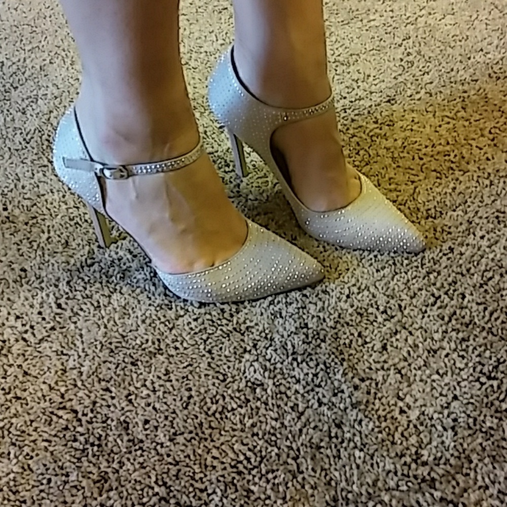 Hi :) Meet the Posher!