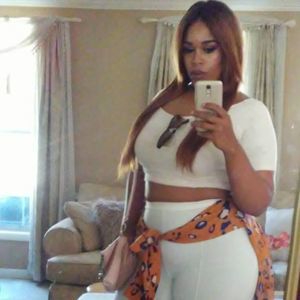 Meet your Posher, Jasmin