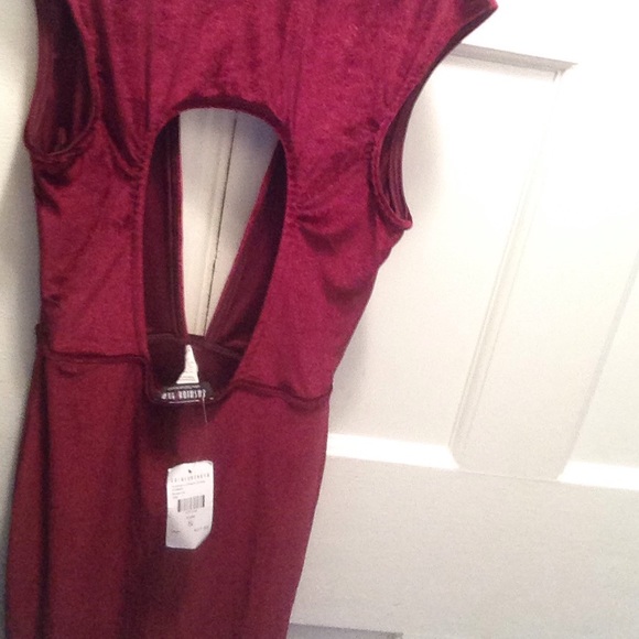 Southern Charm Fashion Nova Dress. - Picture 2 of 4