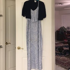 🎉sale🎉Maxi dress and shrug.