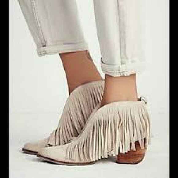 coconuts by matisse fringe boots
