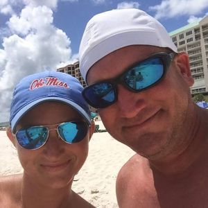 Meet your Posher, Crystal