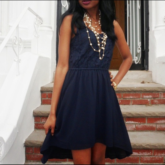 **CLEARANCE** High-low Lace/chiffon dress
