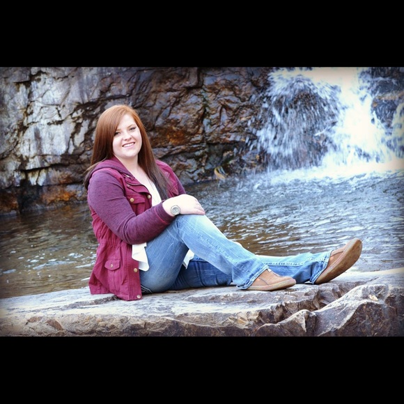 Meet your Posher, Shaylynn - Picture 1 of 1