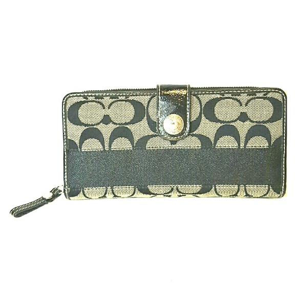 Coach Signature C Zip Around Snap Wallet Black