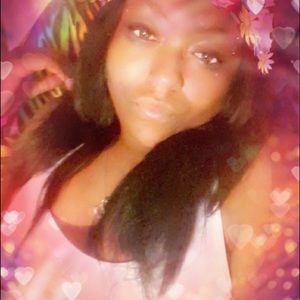 Meet your Posher, Jonesha