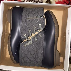 Sperry Top-Sider winter boots