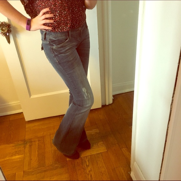 Rue21 Denim - NWOT Flared Medium Wash Long Jeans