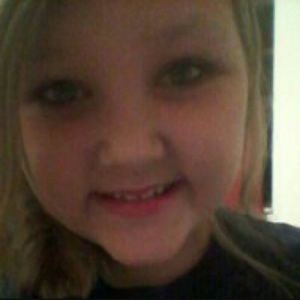 Meet your Posher, Izabella