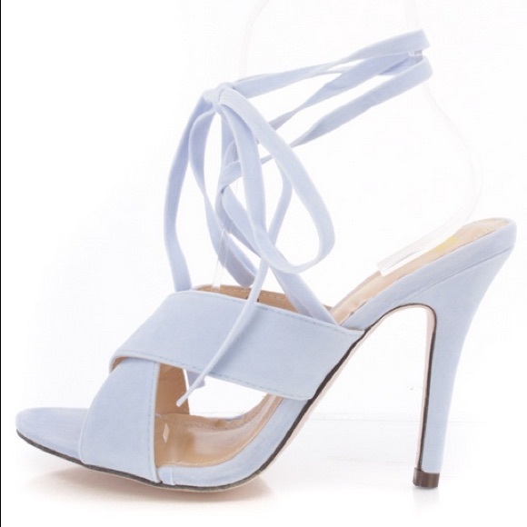 AmiClubwear light blue suede heels