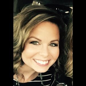 Meet your Posher, Jana