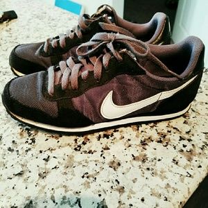 Nike Casual Sneakers