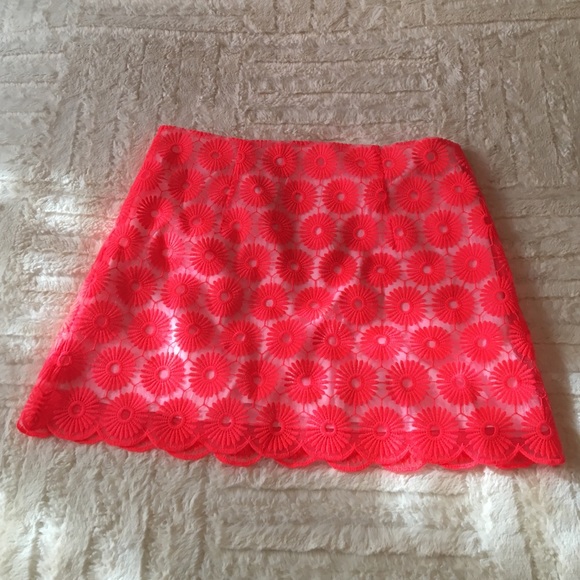 Lilly Pulitzer hot pink mini skirt