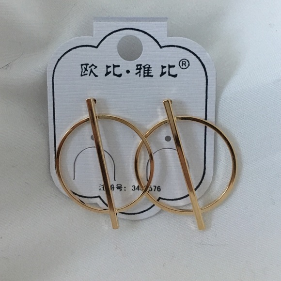 Gold Earrings ✨