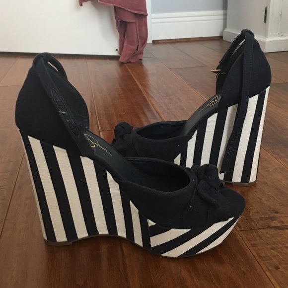 Jessica Simpson wedges