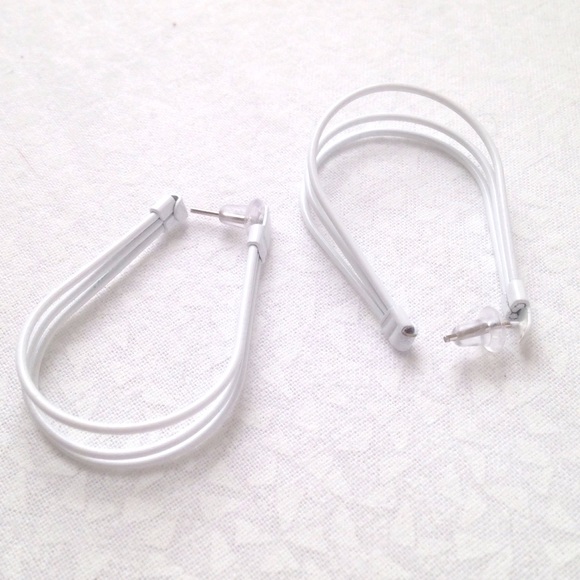 Jewelry - White wire 1.5" oval hoop pierced earrings Jewelry - White wire 1.5" oval hoop pierced earrings